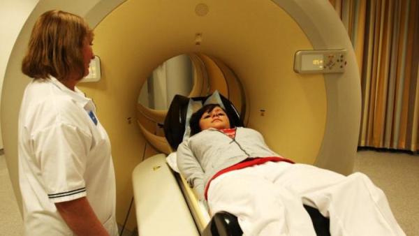 Сцинтиграфия щитовидной железы Сцинтиграфия щитовидной железы