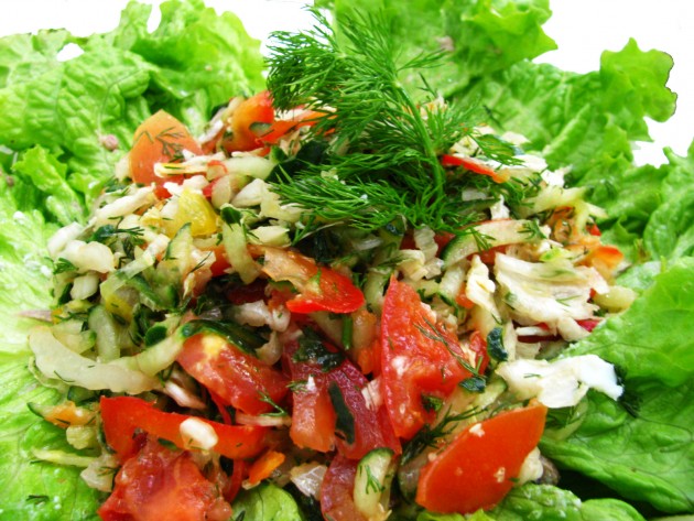 Салат с чесноком для поднятия иммунитета Салат с чесноком для поднятия иммунитета