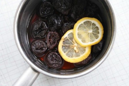 Настой чернослива от запора Настой чернослива от запора